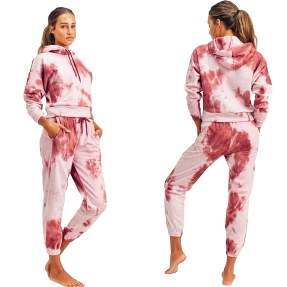 NWT! Hoodie and jogger Lounge Set - Picture 2 of 9